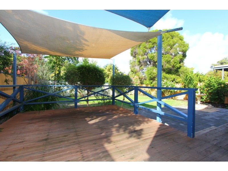 15 Vista Street, Kensington WA 6151