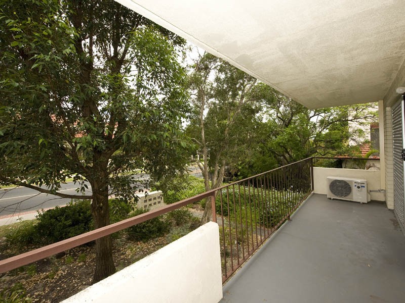 9/165  Mill Point Road, South Perth WA 6151