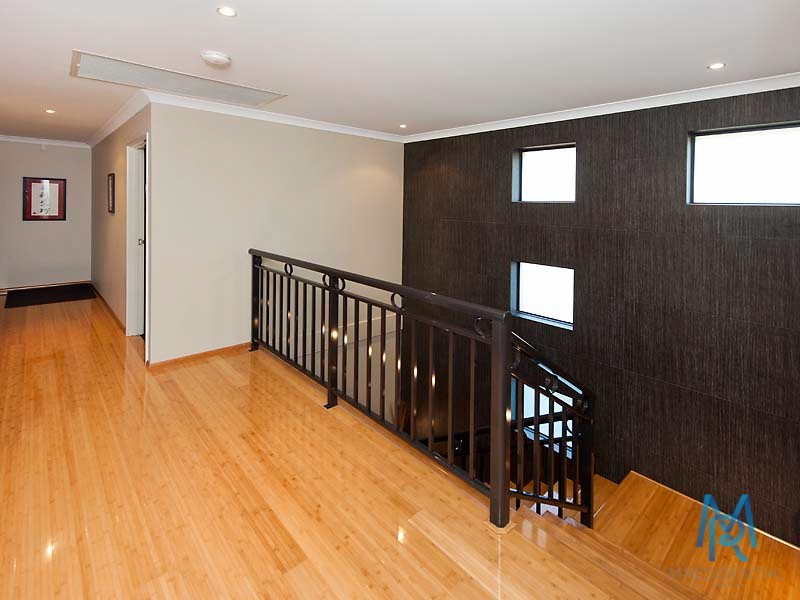 19 O’Hara Street, Beaconsfield WA 6162