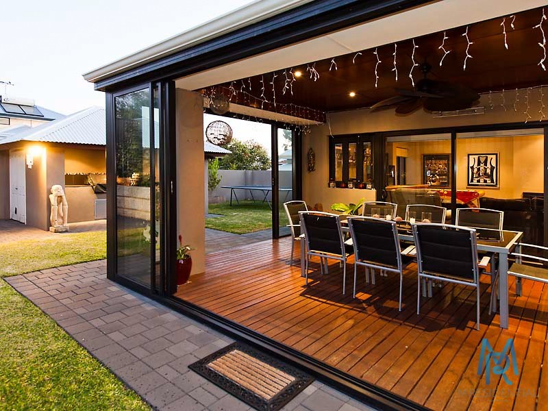 19 O’Hara Street, Beaconsfield WA 6162