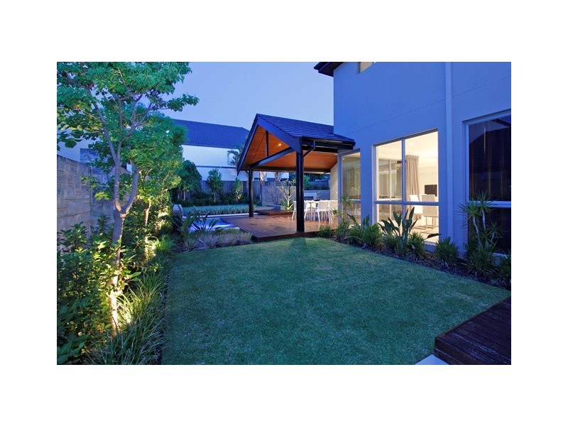 4 High Street, South Perth WA 6151