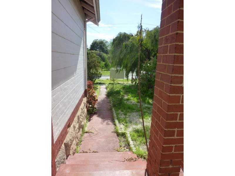 109 Bessell Avenue, Como WA 6152