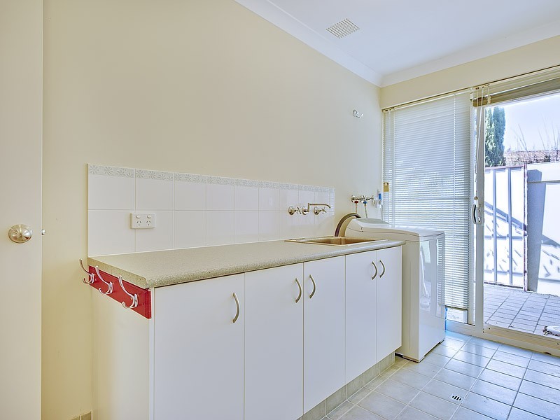 64 Bradshaw Crescent, Manning WA 6152