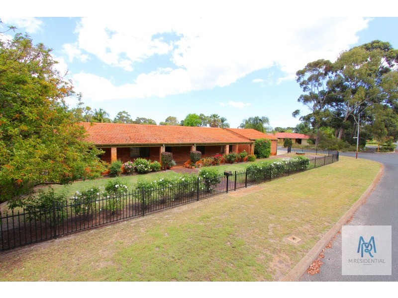 7 Jackson Road, Karawara WA 6152