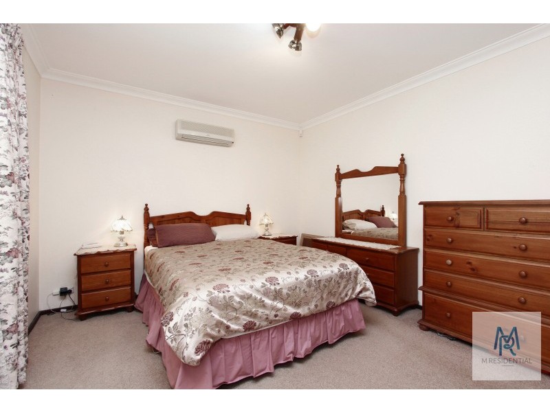 7 Jackson Road, Karawara WA 6152