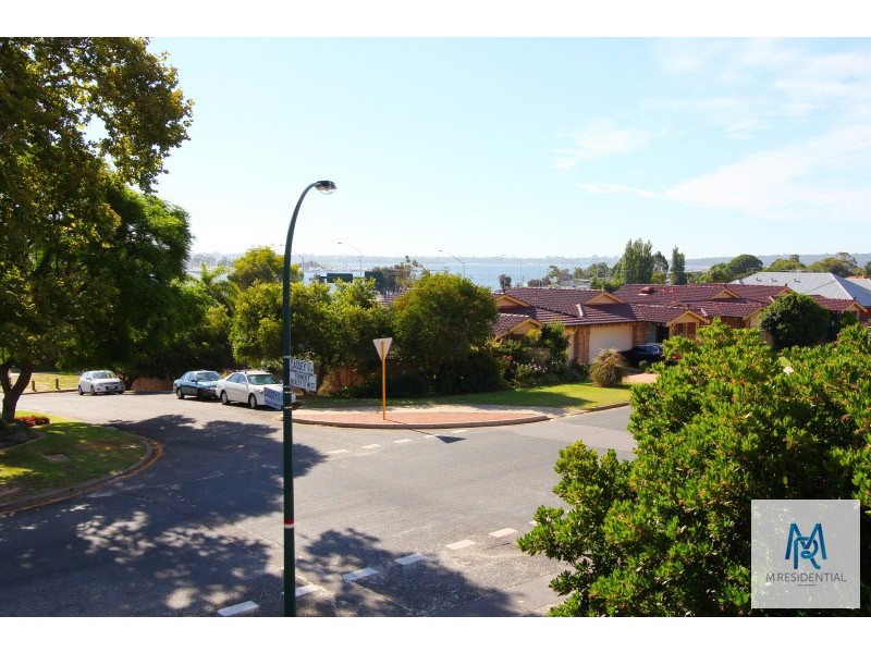 68 Leonora Street, Como WA 6152