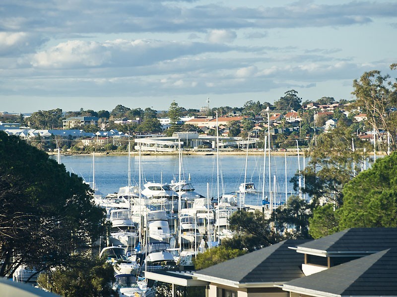 3a Carron Road, Applecross WA 6153
