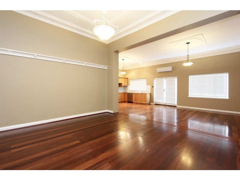 15 Vista Street, Kensington WA 6151