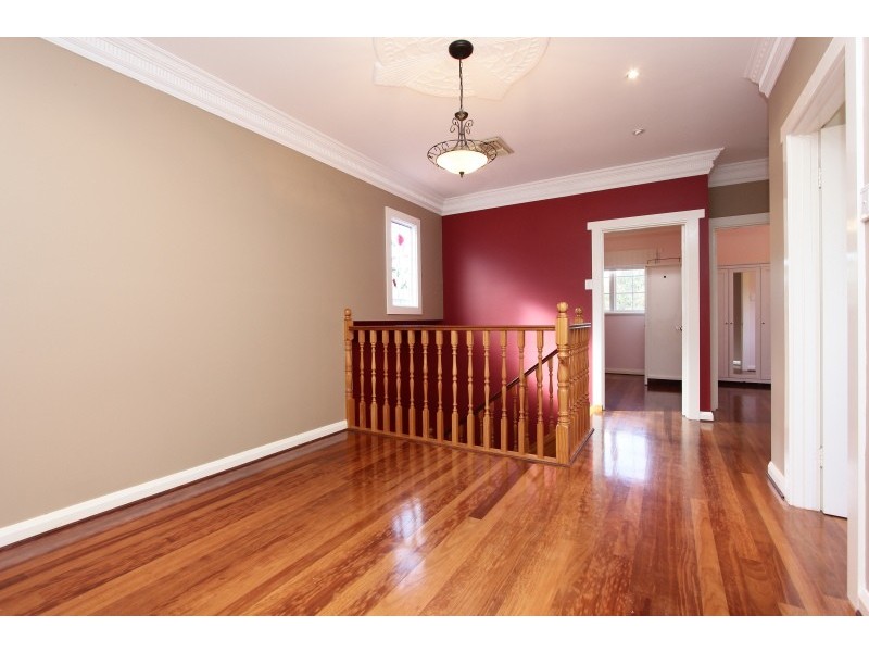 15 Vista Street, Kensington WA 6151