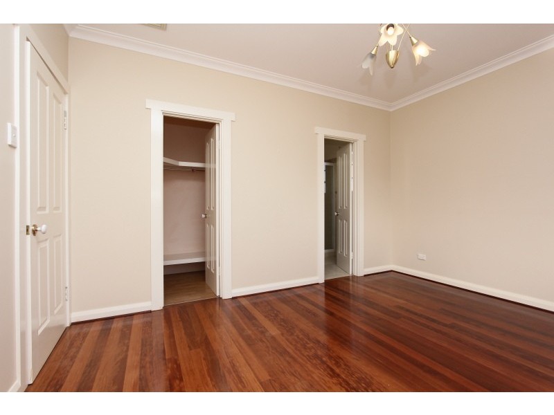 15 Vista Street, Kensington WA 6151