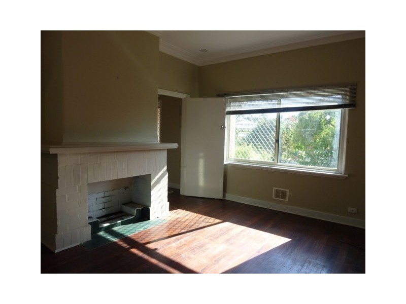 109 Bessell Avenue, Como WA 6152