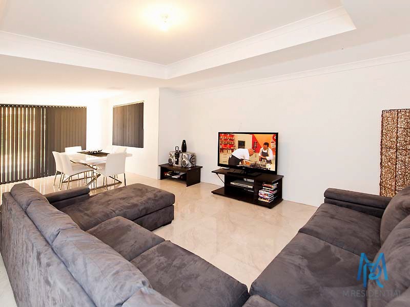 15 Acott Road, Gosnells WA 6110