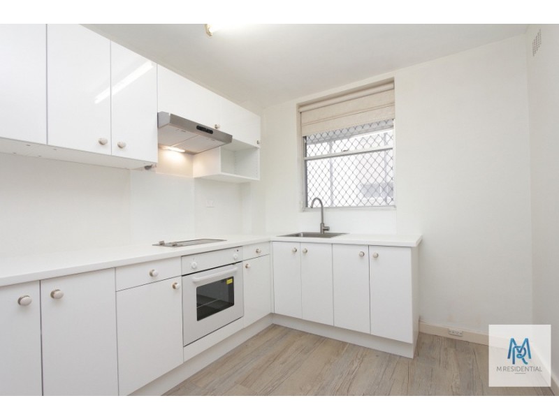 9/144 Mill Point Road, South Perth WA 6151