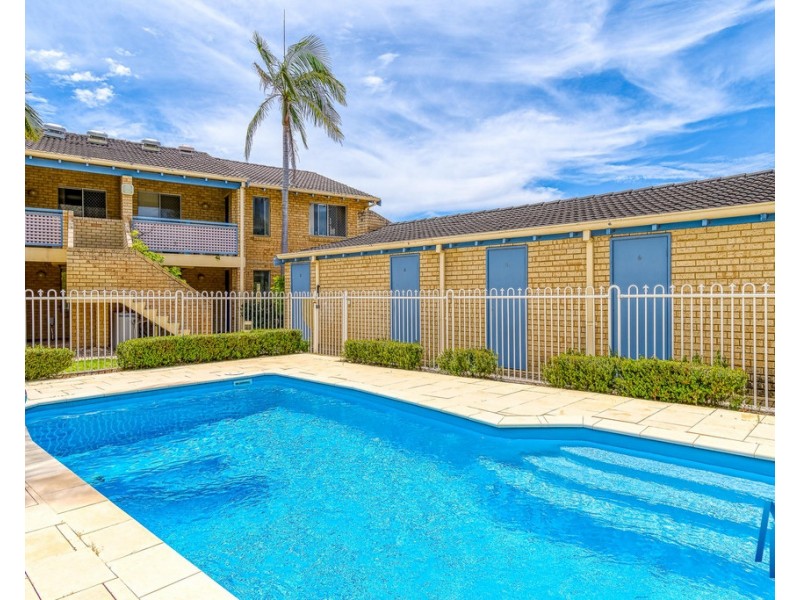 1/5 Brookside Avenue, South Perth WA 6151