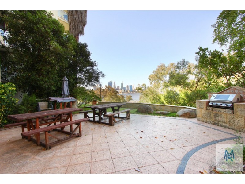 61/150 Mill Point Road, South Perth WA 6151