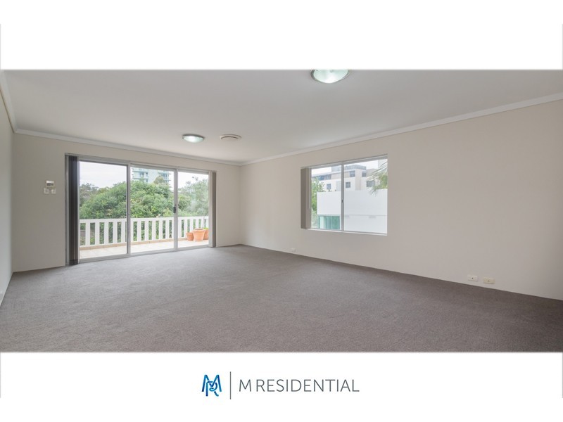 11/8 Wingfield Avenue, Crawley WA 6009