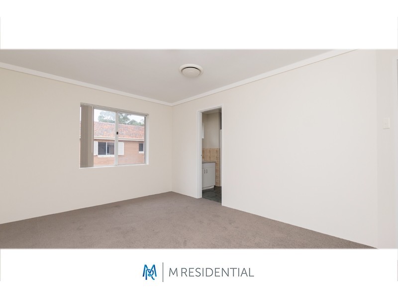 11/8 Wingfield Avenue, Crawley WA 6009