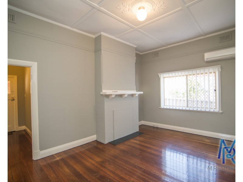 1/72 Leonard Street, Victoria Park WA 6100