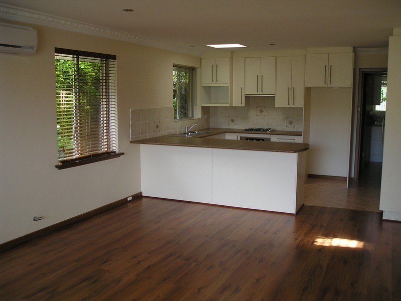 4a Rankin Way, Booragoon WA 6154