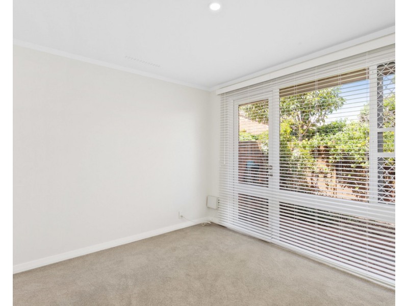 2/4 Strickland Street, South Perth WA 6151