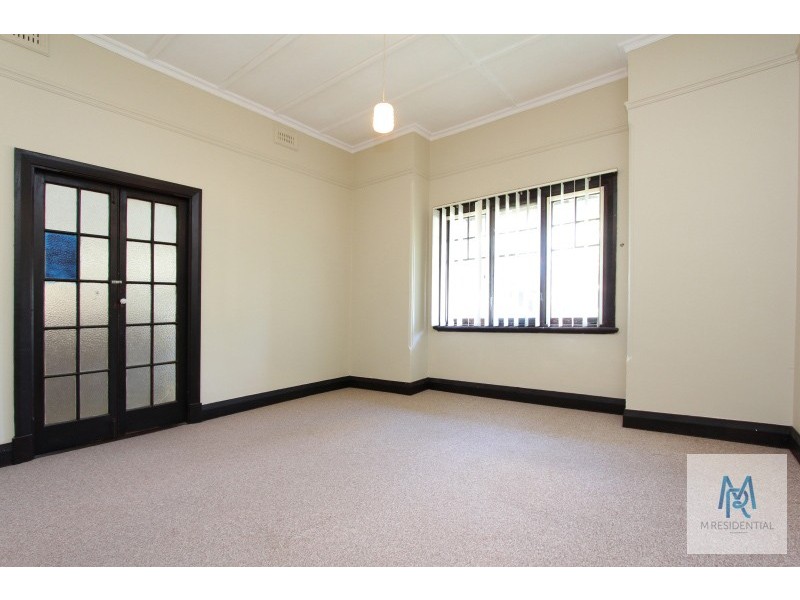 41 Sunbury Road, Victoria Park WA 6100