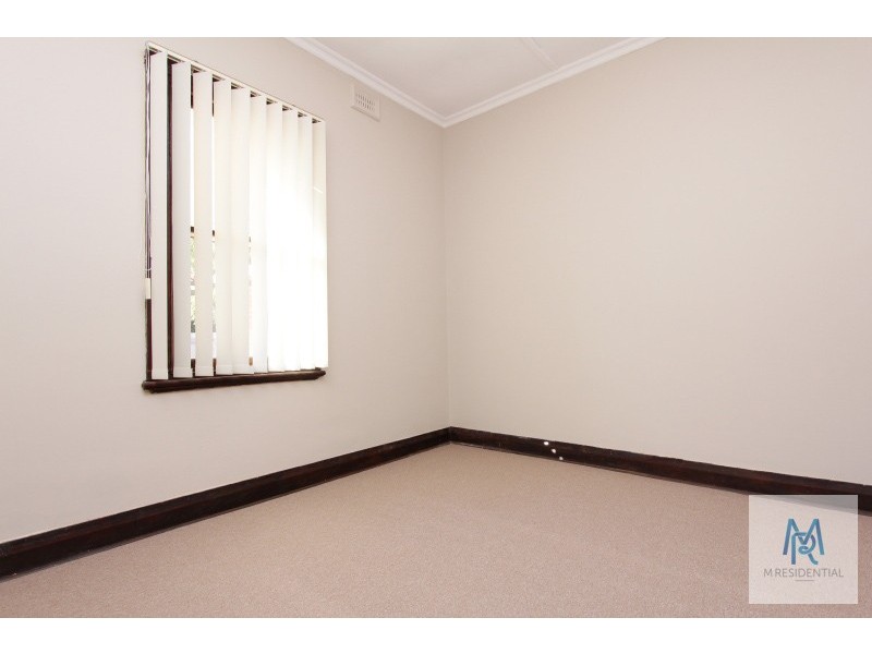 41 Sunbury Road, Victoria Park WA 6100