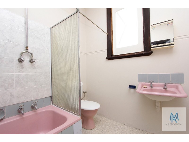 41 Sunbury Road, Victoria Park WA 6100