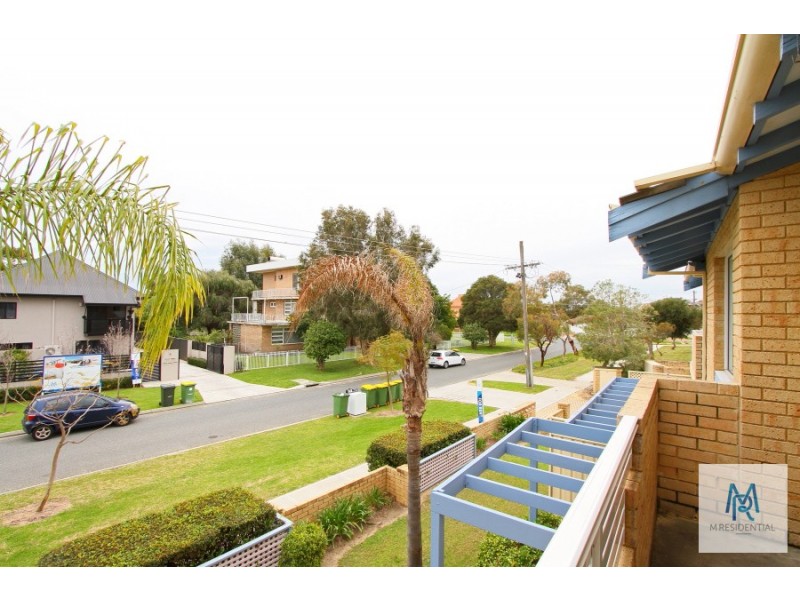 8/5 Brookside Avenue, South Perth WA 6151