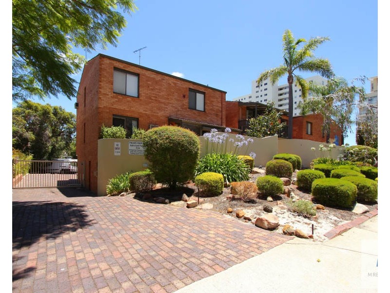 11/3 Darley Street, South Perth WA 6151