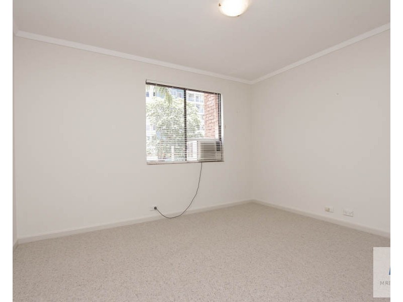 11/3 Darley Street, South Perth WA 6151