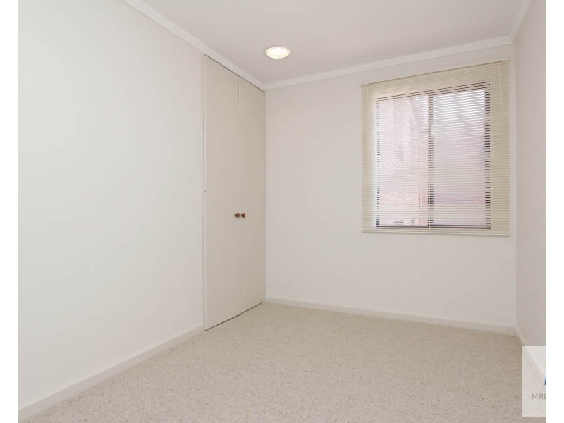 11/3 Darley Street, South Perth WA 6151