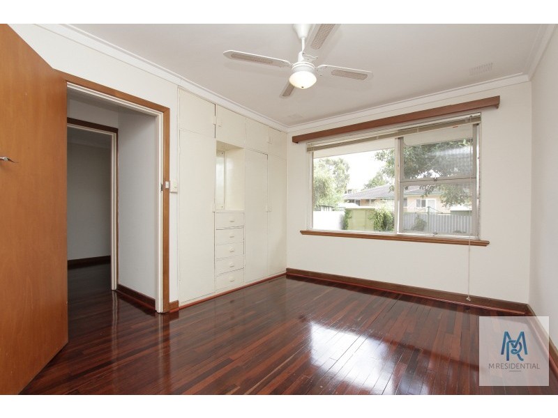 6 Rankin Way, Booragoon WA 6154