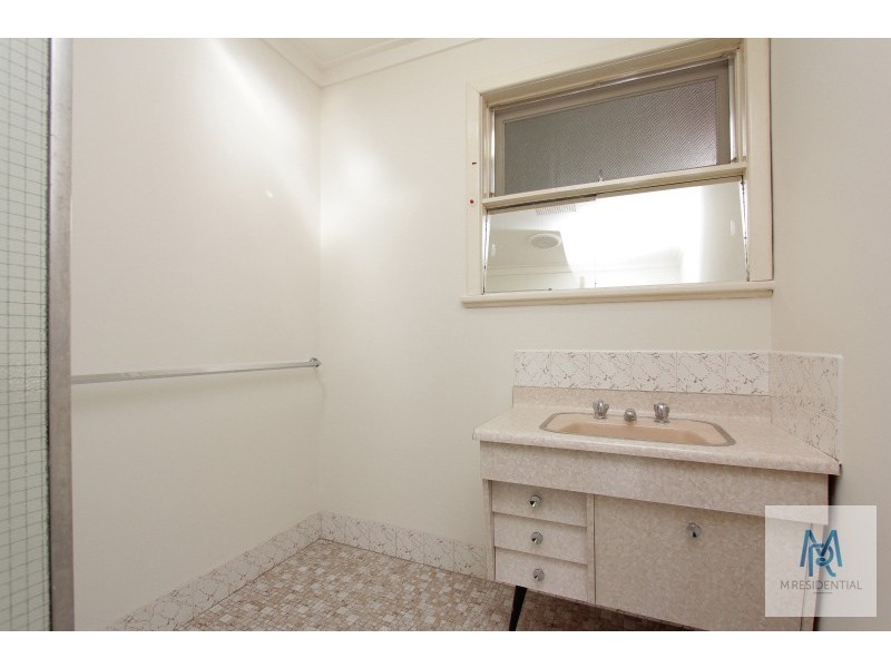 6 Rankin Way, Booragoon WA 6154