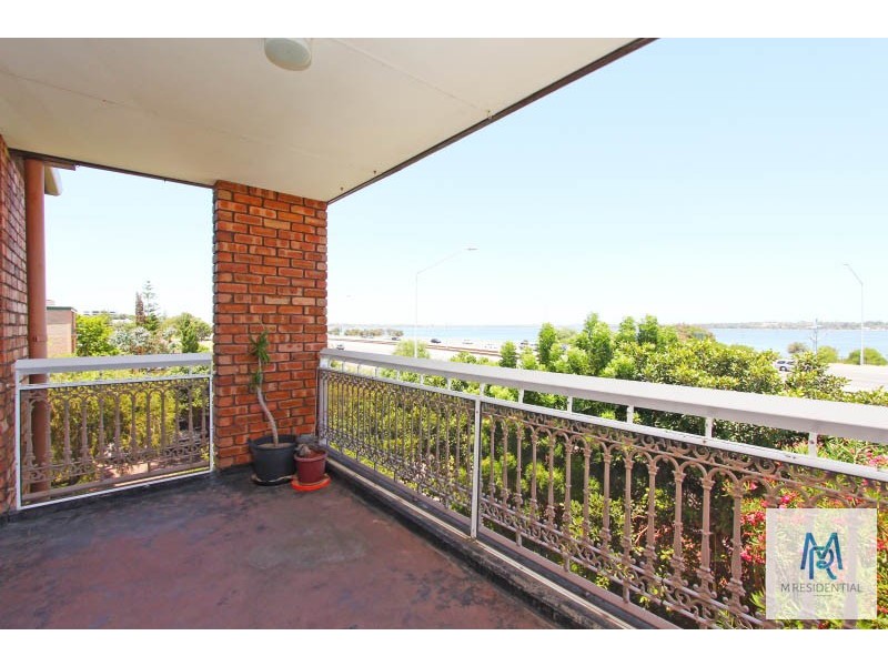 24/5 Melville Place, South Perth WA 6151