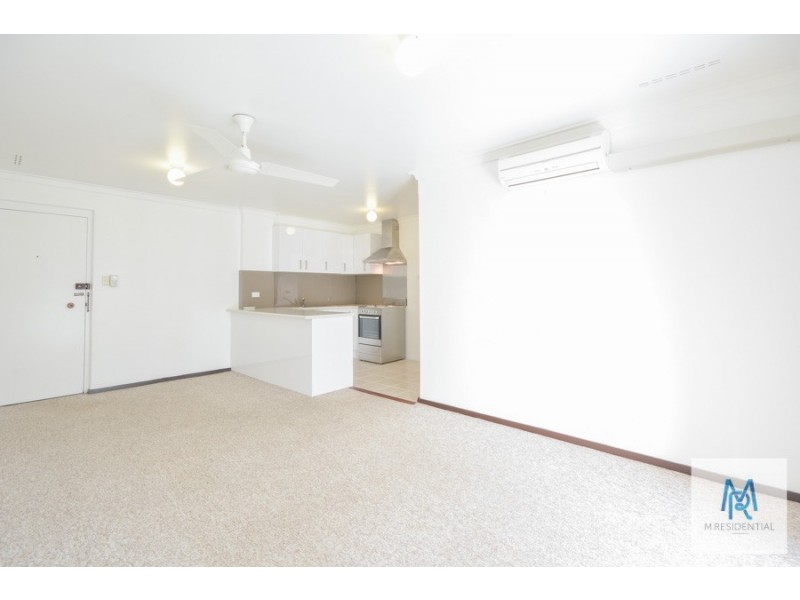 16/1 Clydesdale Street, Como WA 6152