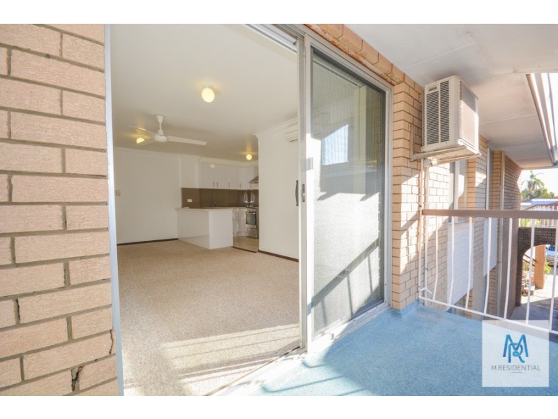 16/1 Clydesdale Street, Como WA 6152