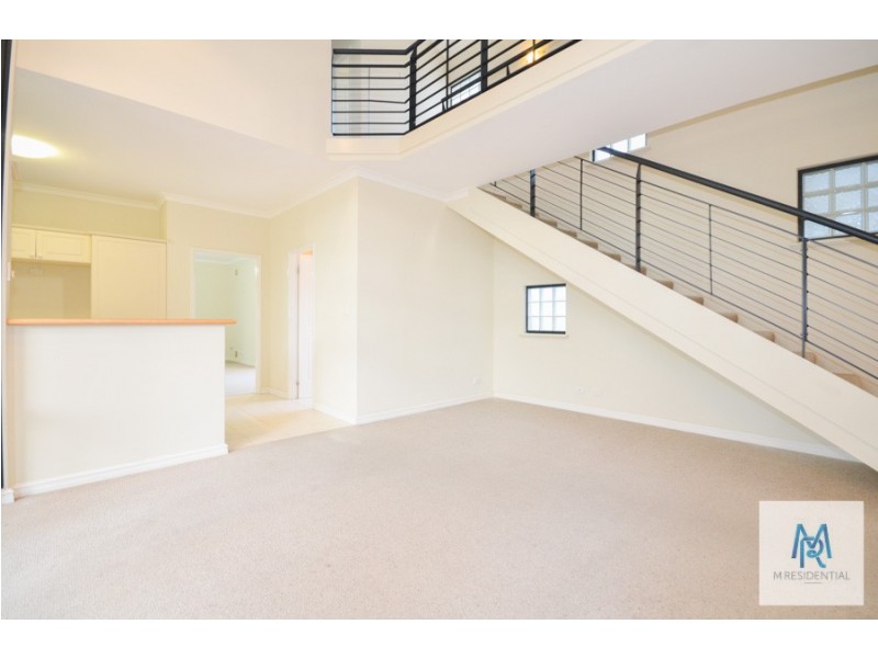 2/230 Labouchere Road, Como WA 6152