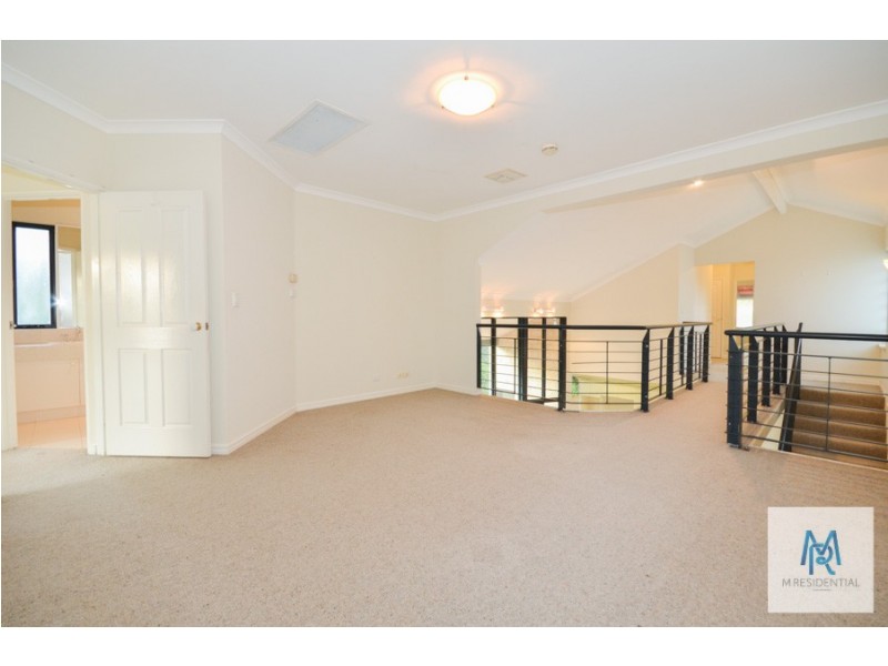 2/230 Labouchere Road, Como WA 6152