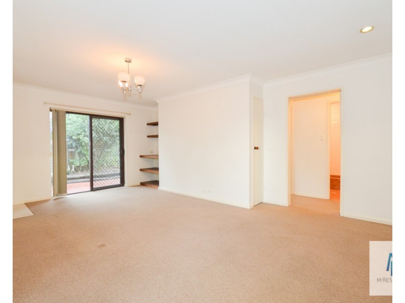 1/62 Lockhart Street, Como WA 6152