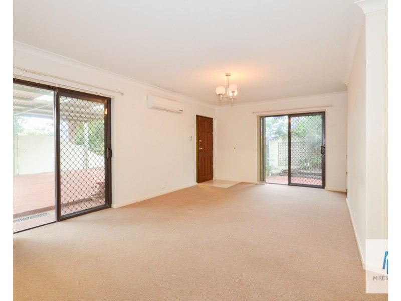 1/62 Lockhart Street, Como WA 6152