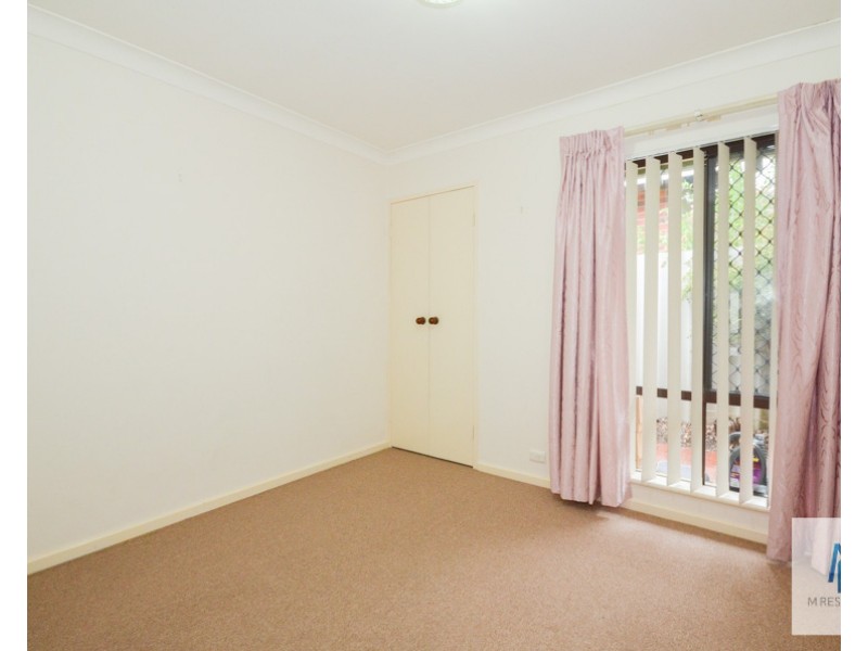 1/62 Lockhart Street, Como WA 6152