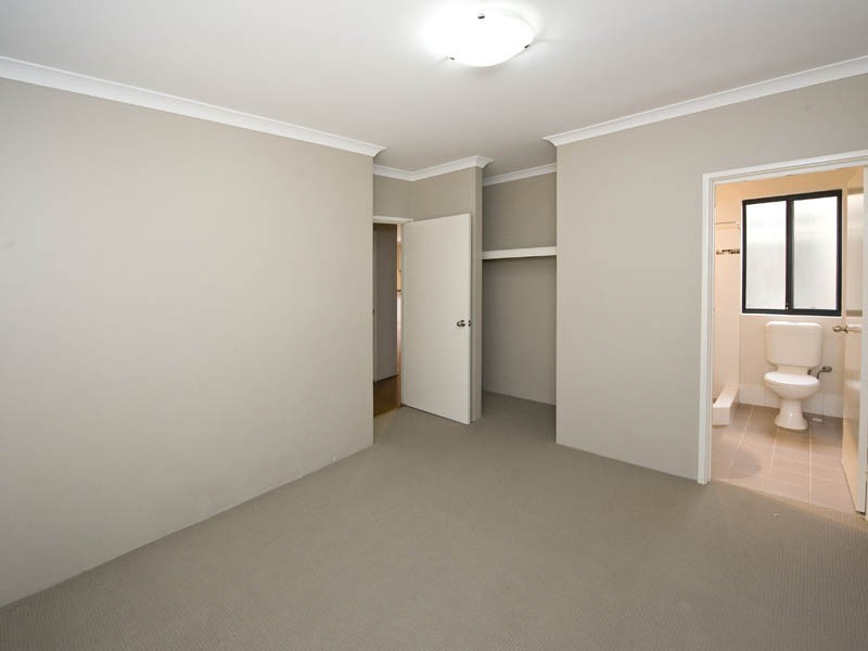 6/82-84 Queen Street, Bentley WA 6102