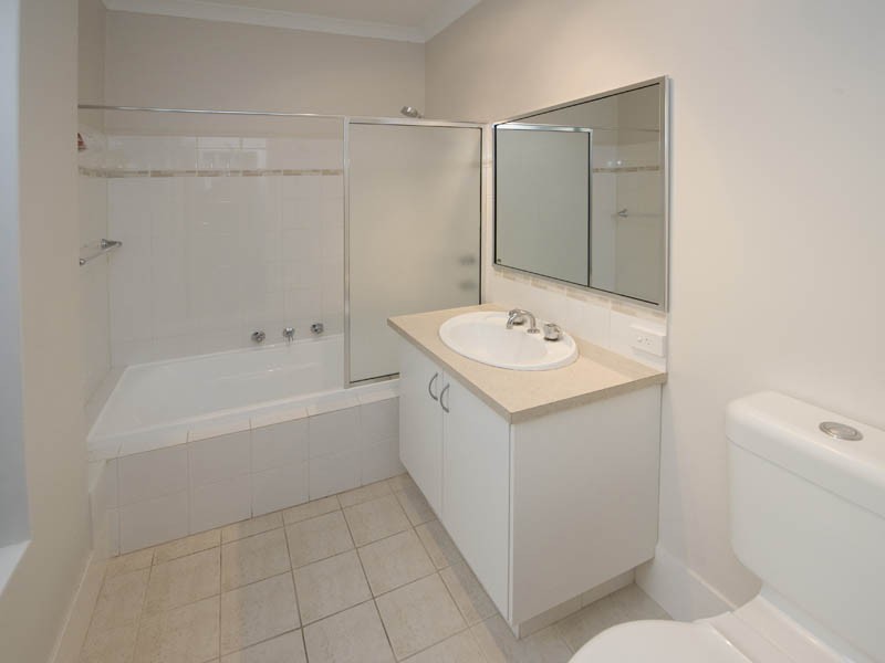 6/82-84 Queen Street, Bentley WA 6102