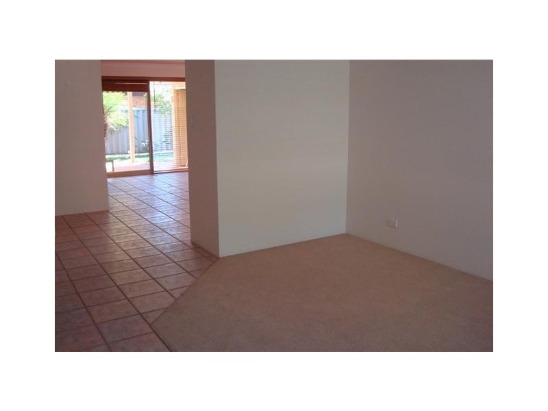 4 Macey Close, Rivervale WA 6103