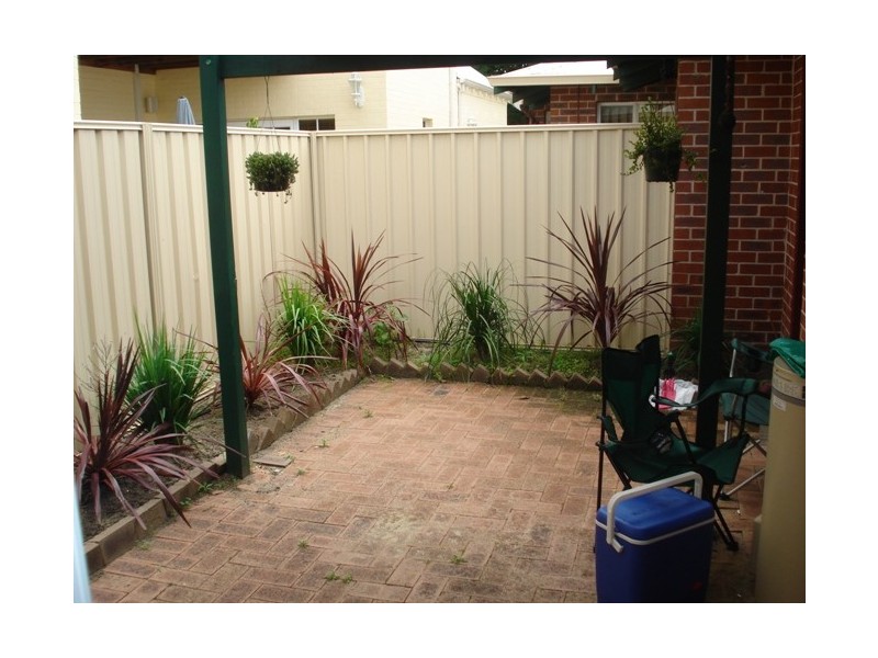 4/42 Colombo Street, Victoria Park WA 6100