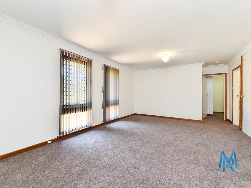 2 Hepburn Way, Booragoon WA 6154