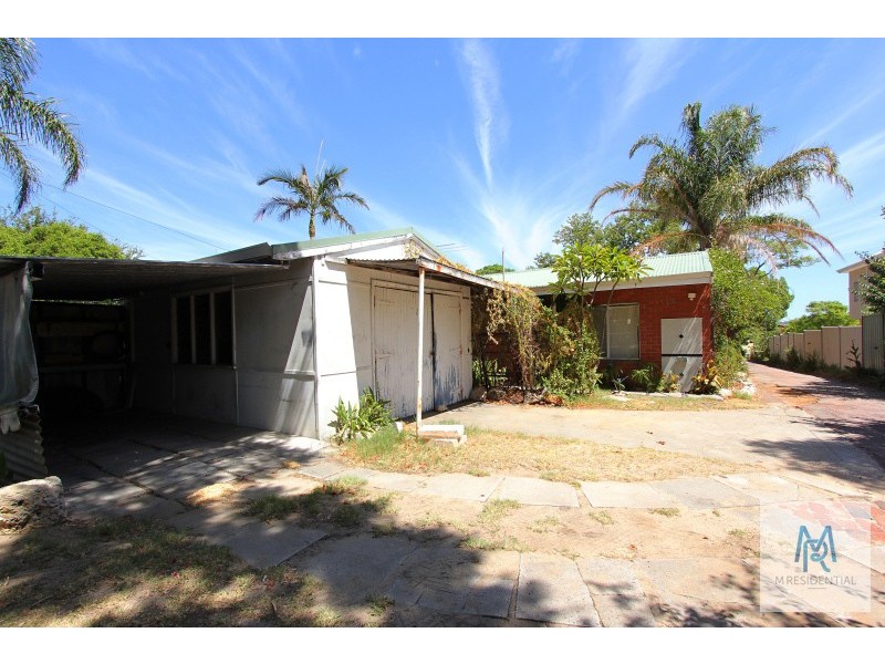 4 McDonald Street, Como WA 6152