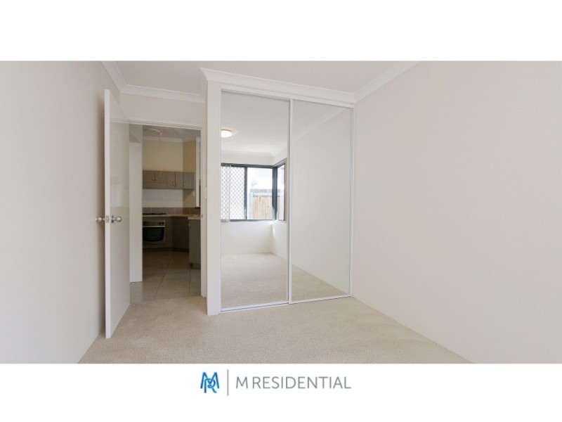 4/291 Flinders Street, Nollamara WA 6061