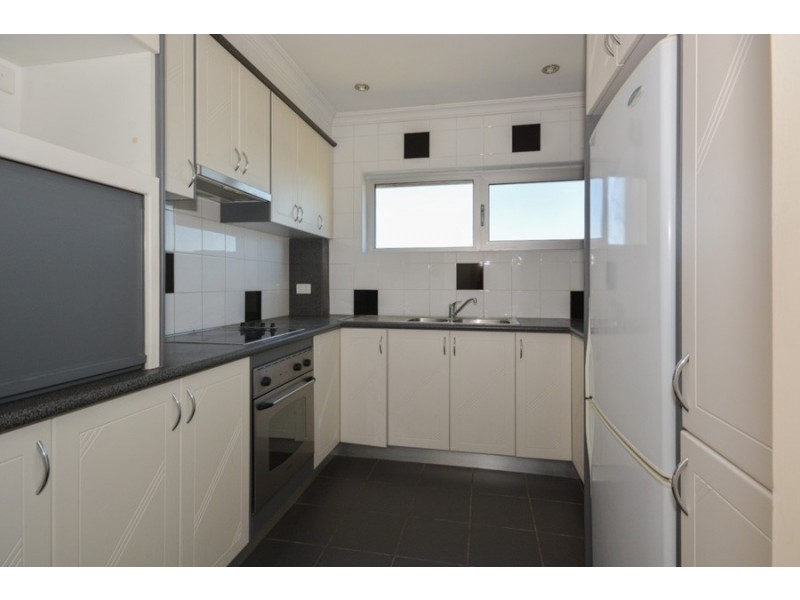 8E/9-11 Parker Street (Windsor Towers), South Perth WA 6151