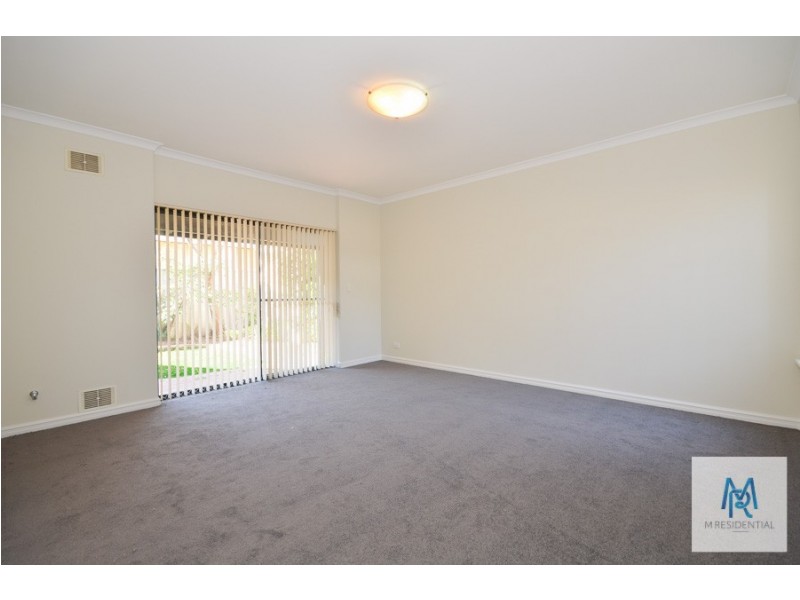 1/230 Labouchere Road, Como WA 6152